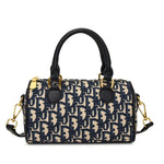 Fashionable Tote Bag Ladies Genuine Leather Material Popular Classic Elegant By Famous Designer Luxury Brand Spacious