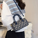 Fashionable Tote Bag Ladies Genuine Leather Material Popular Classic Elegant By Famous Designer Luxury Brand Spacious